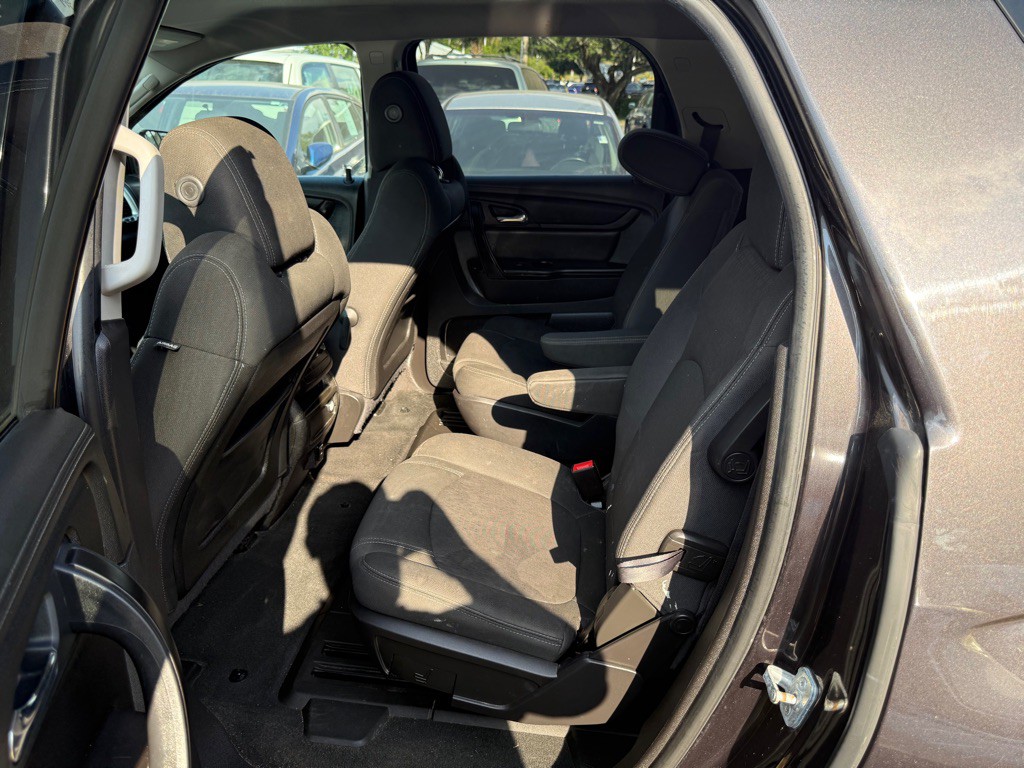 2016 GMC Acadia Image 5