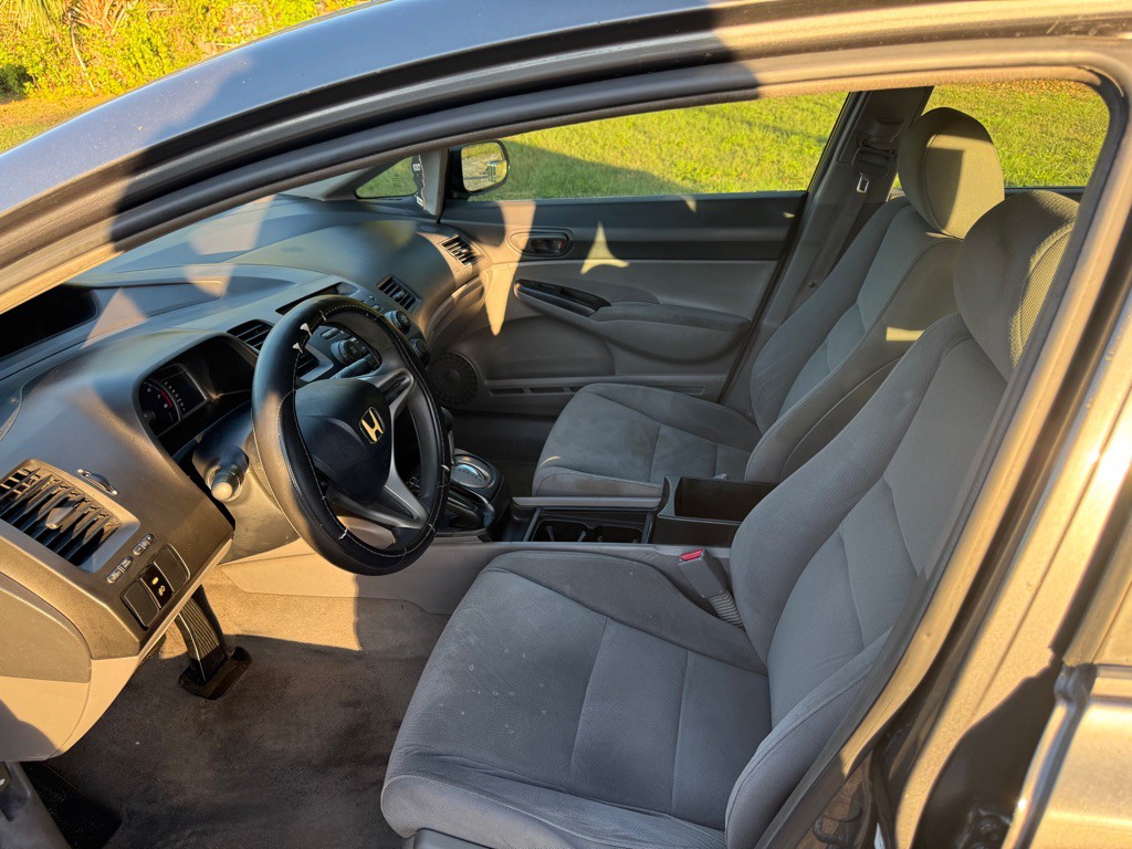 2010 Honda Civic Image 9