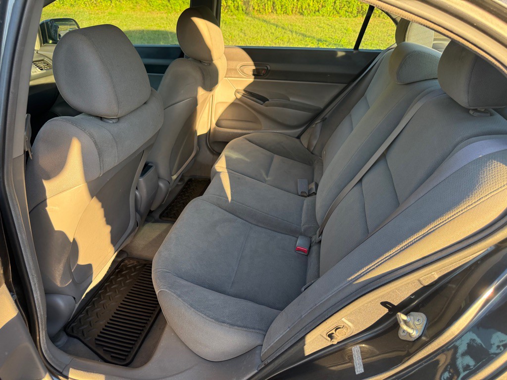 2010 Honda Civic Image 10