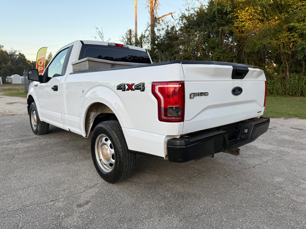 2015 Ford F-150 Image 4