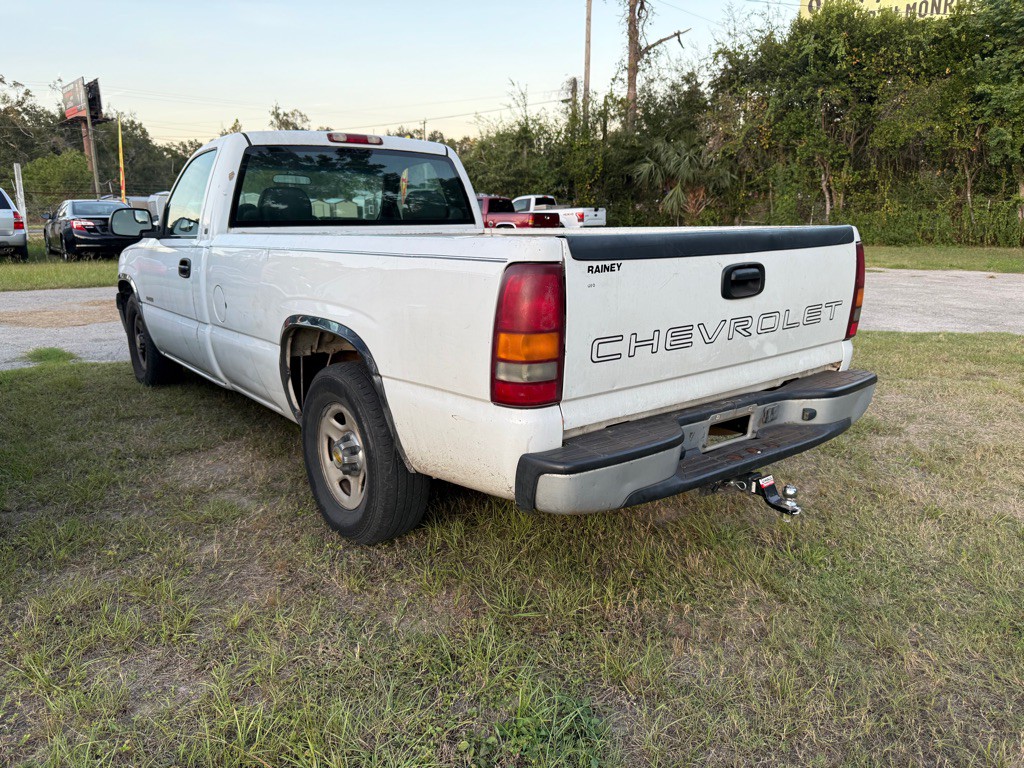2000 Chevrolet Silverado 1500 Image 4