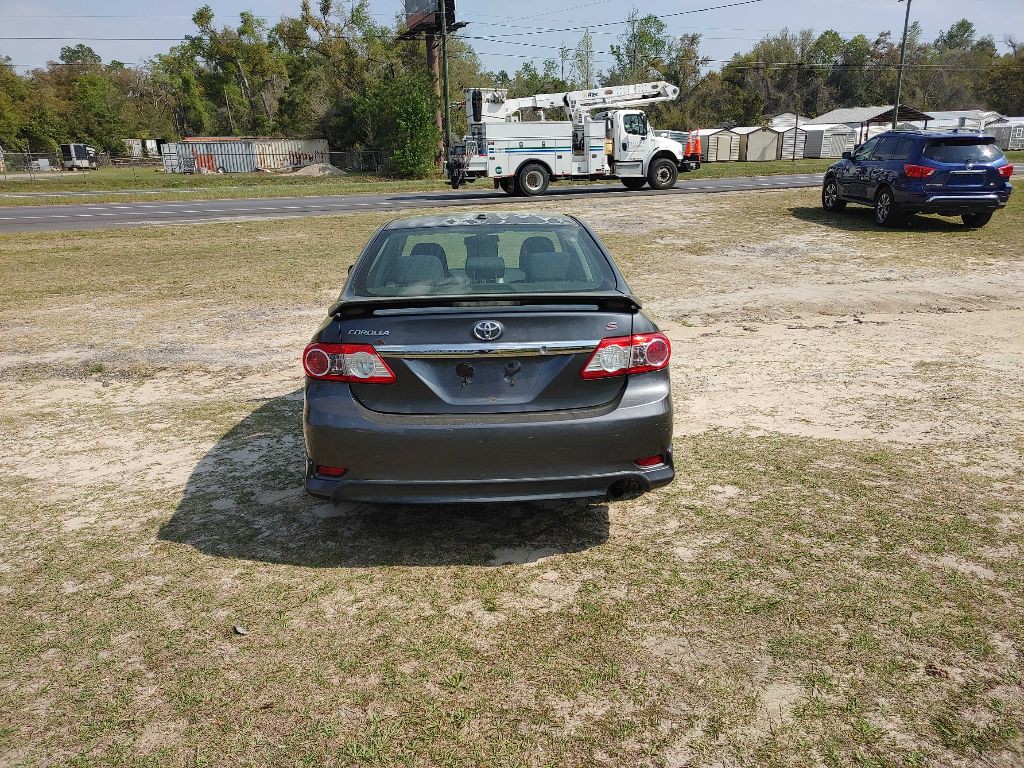 2013 Toyota Corolla Image 4