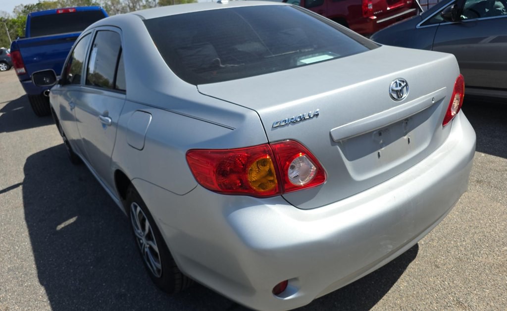 2010 Toyota Corolla Image 5