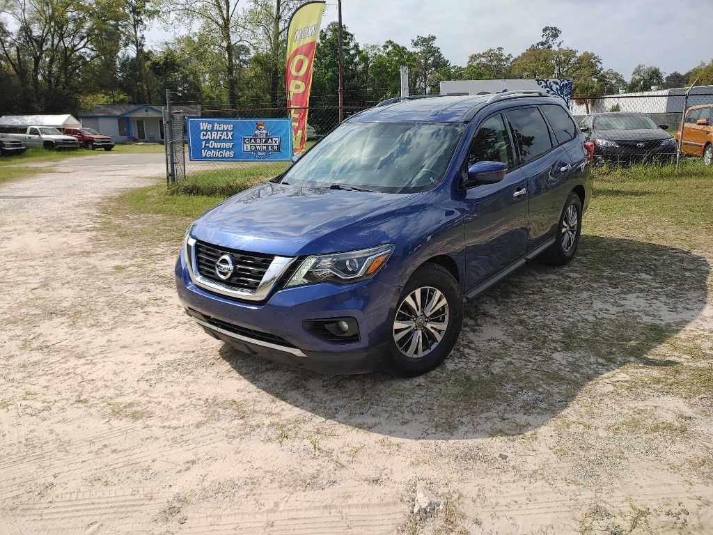 2019 Nissan Pathfinder Image 1