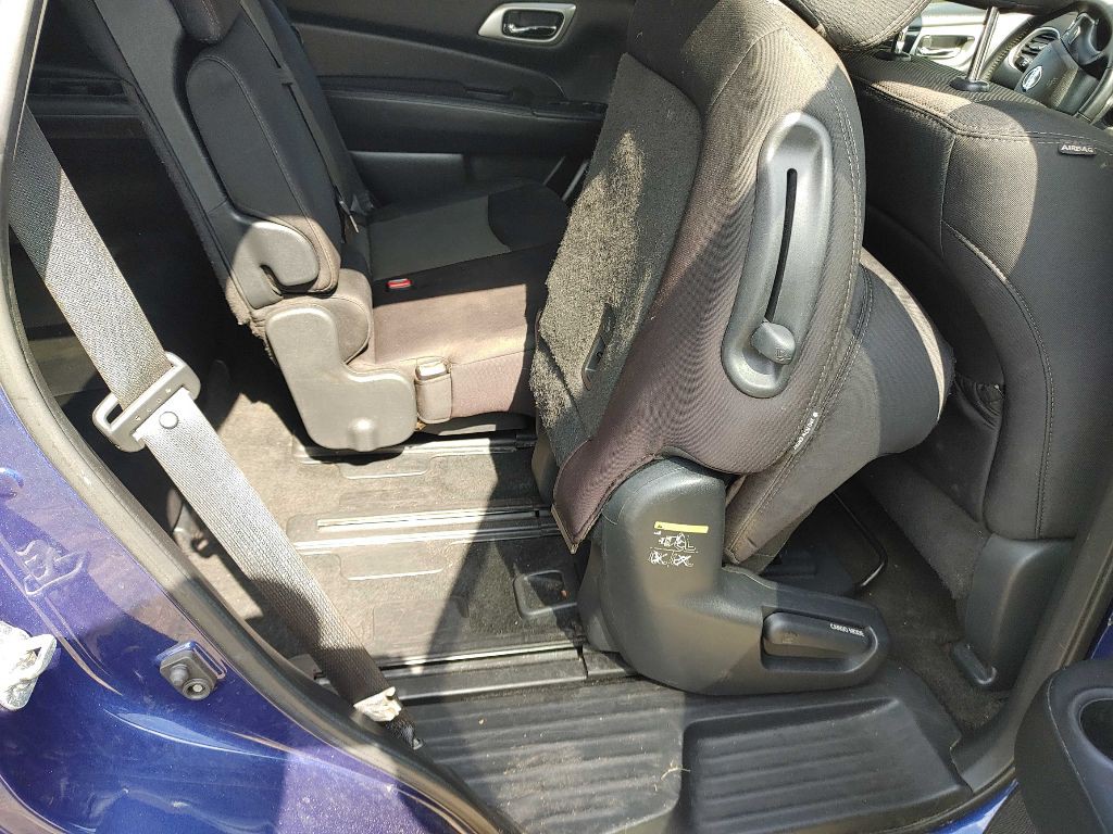 2019 Nissan Pathfinder Image 10