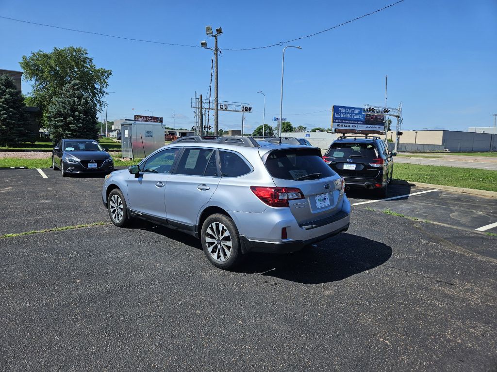2017 Subaru Outback Image 3