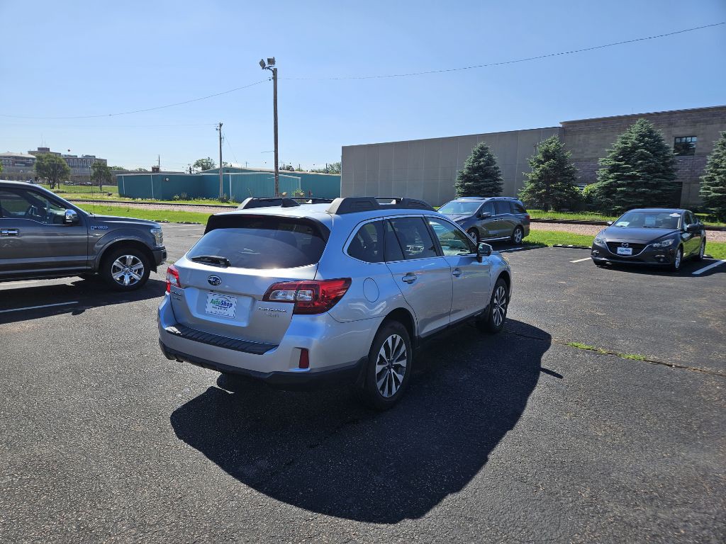 2017 Subaru Outback Image 5