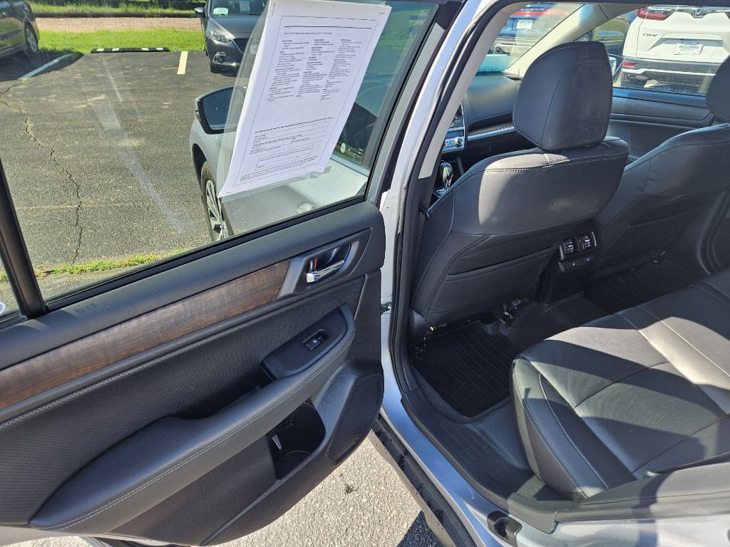 2017 Subaru Outback Image 11