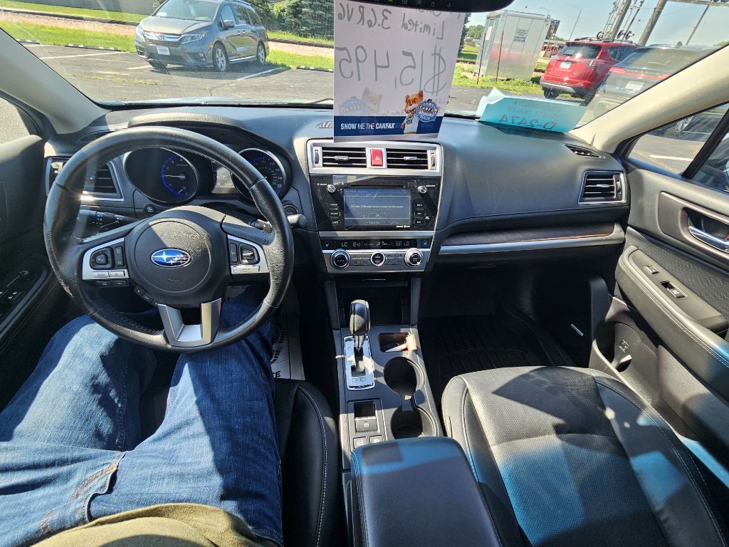 2017 Subaru Outback Image 21