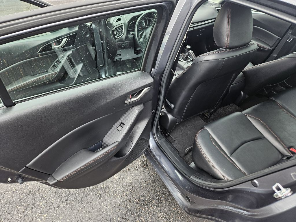 2015 Mazda Mazda3 Image 13