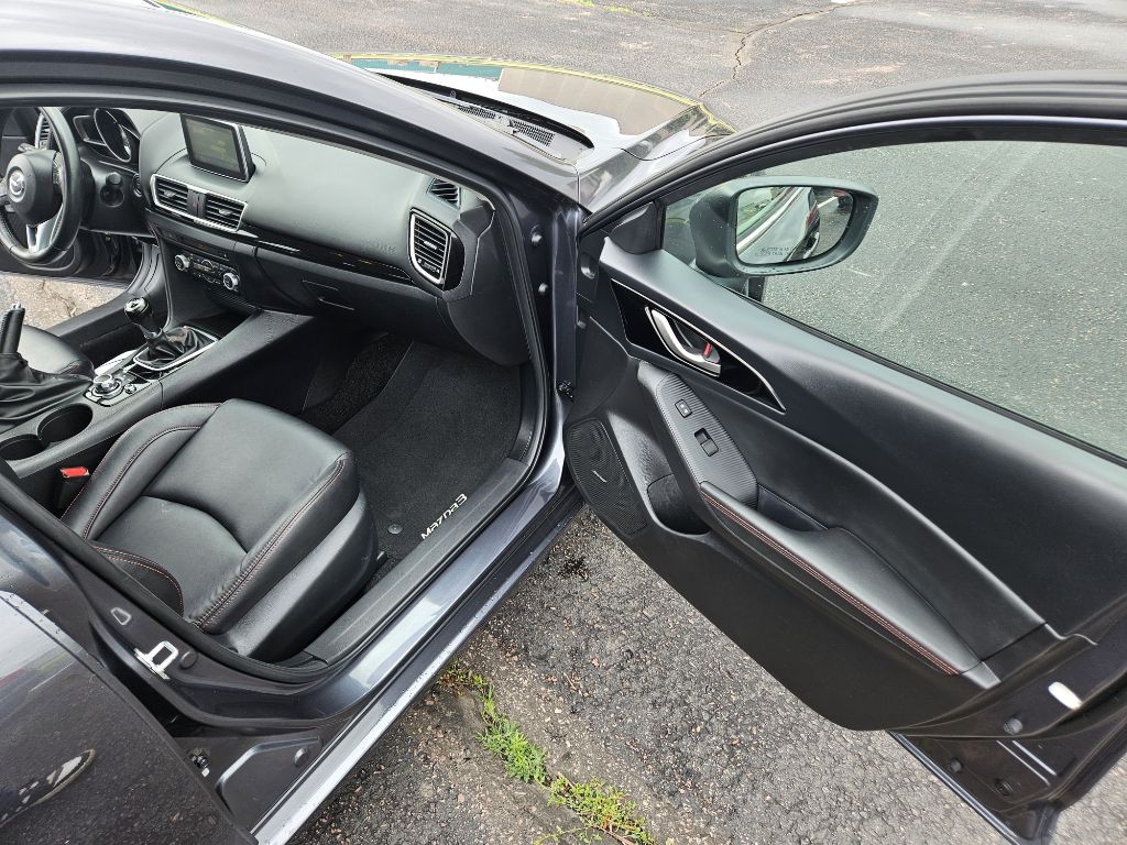 2015 Mazda Mazda3 Image 18