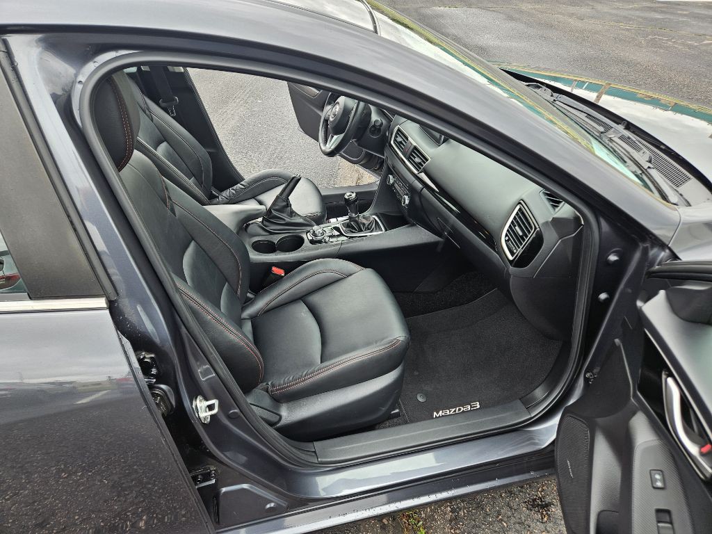 2015 Mazda Mazda3 Image 19