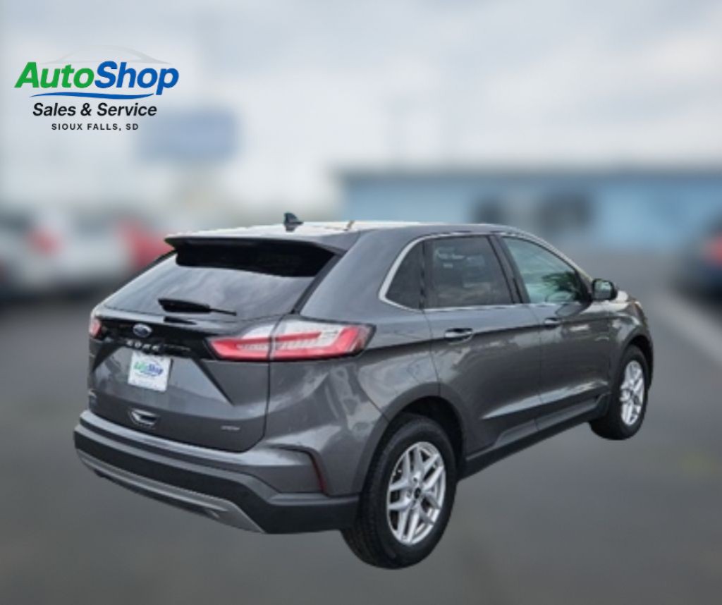 2023 Ford Edge Image 5