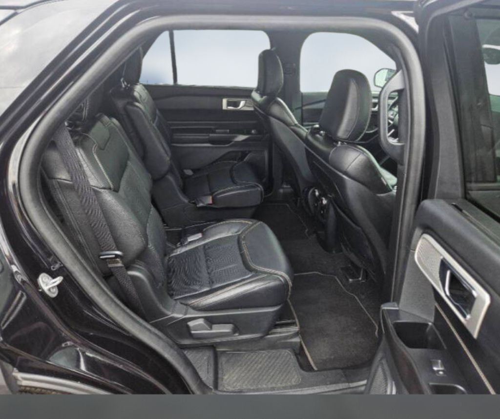 2020 Ford Explorer Image 18