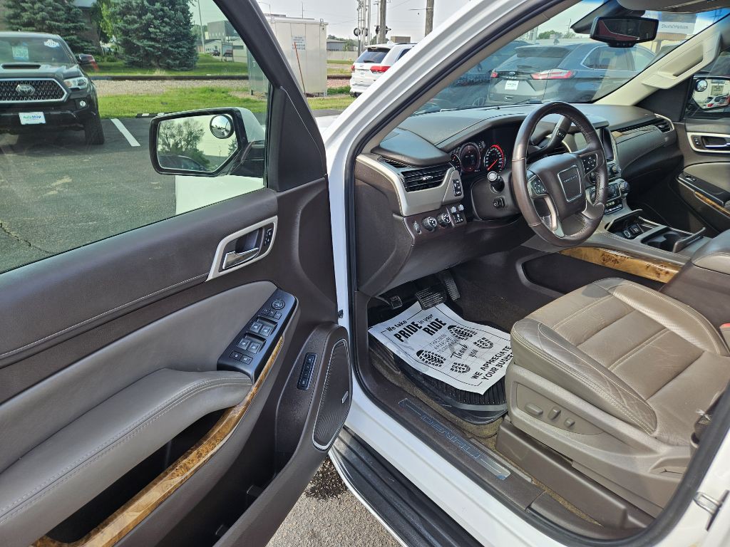 2015 GMC Yukon Image 11