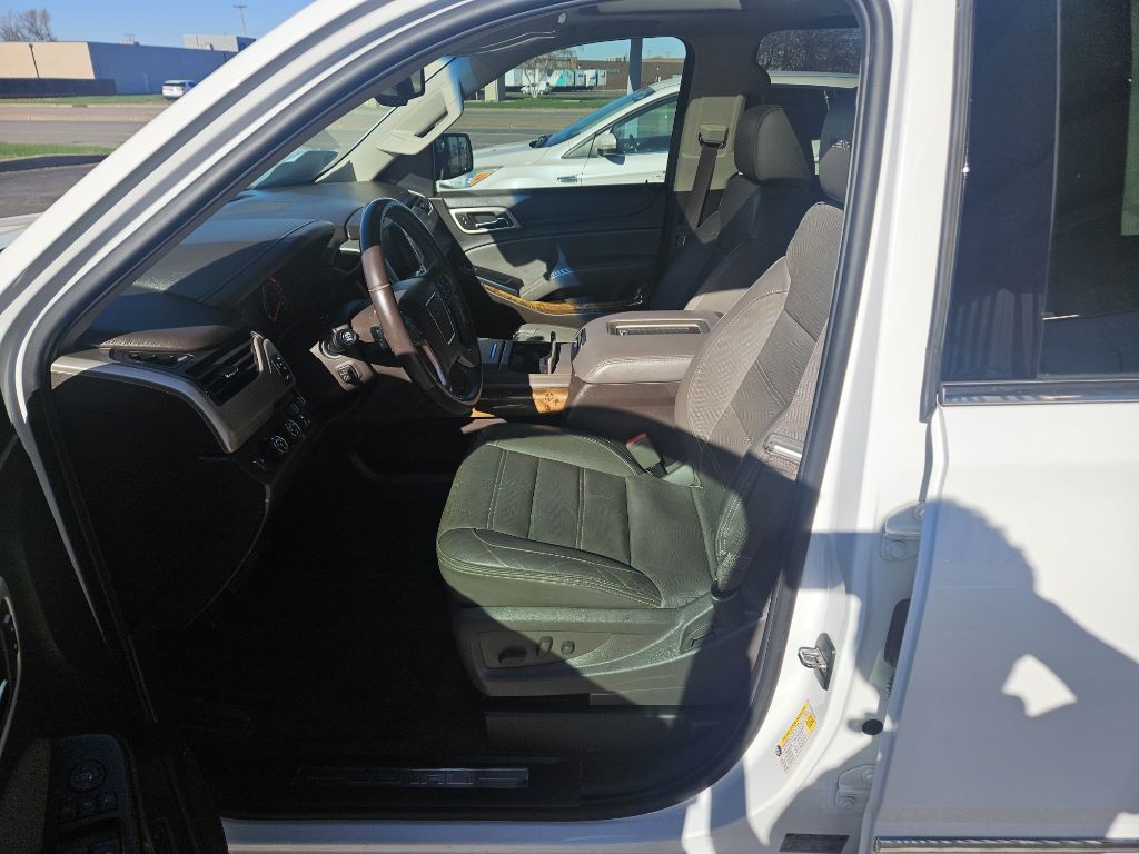 2015 GMC Yukon Image 11