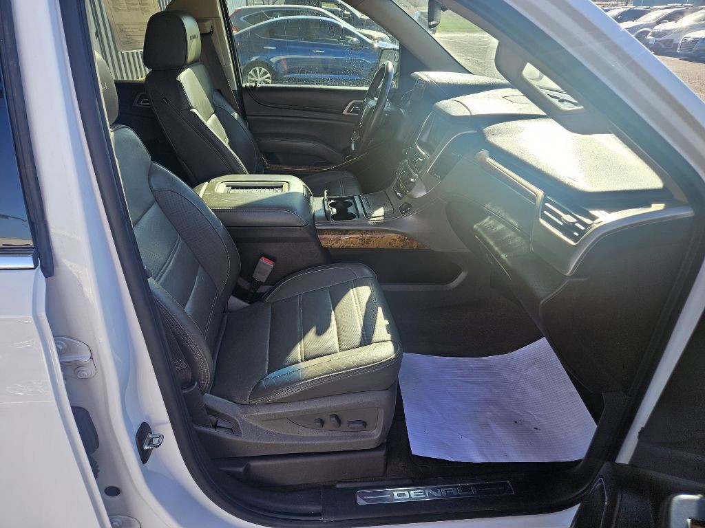 2015 GMC Yukon Image 20