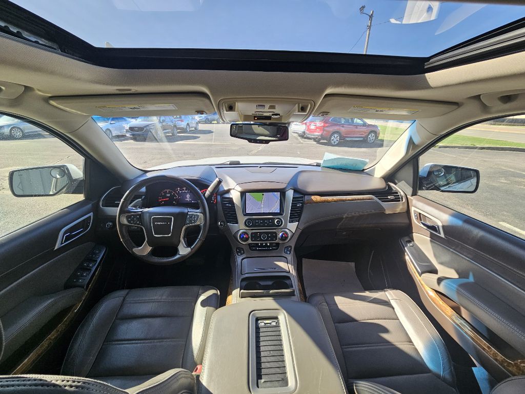 2015 GMC Yukon Image 21