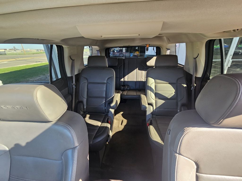 2015 GMC Yukon Image 26