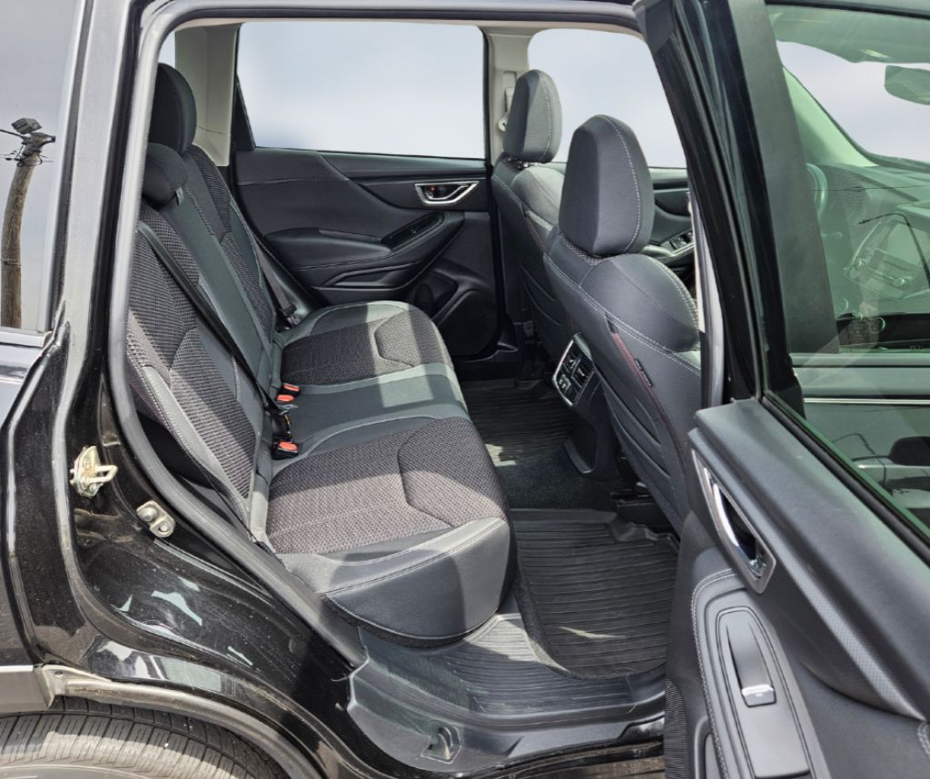 2020 Subaru Forester Image 15