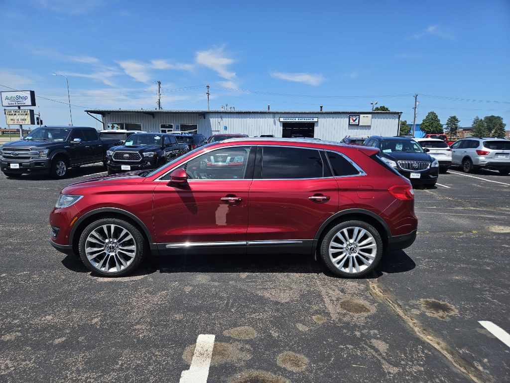 2016 Lincoln MKX Image 2