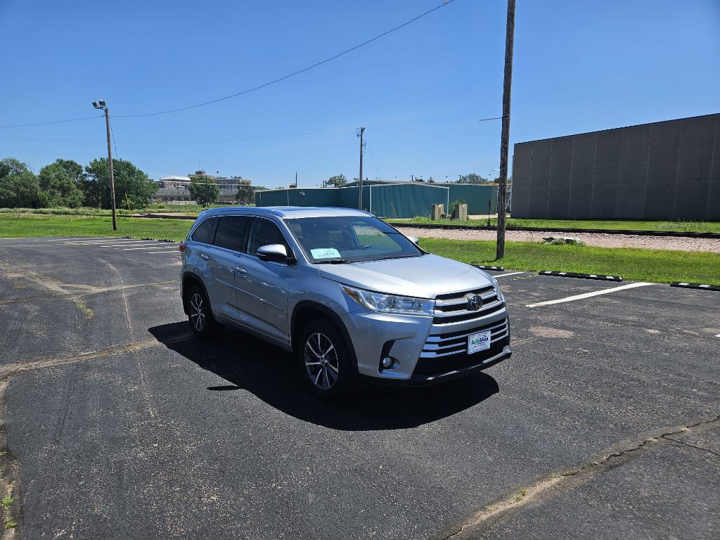 2018 Toyota Highlander Image 7