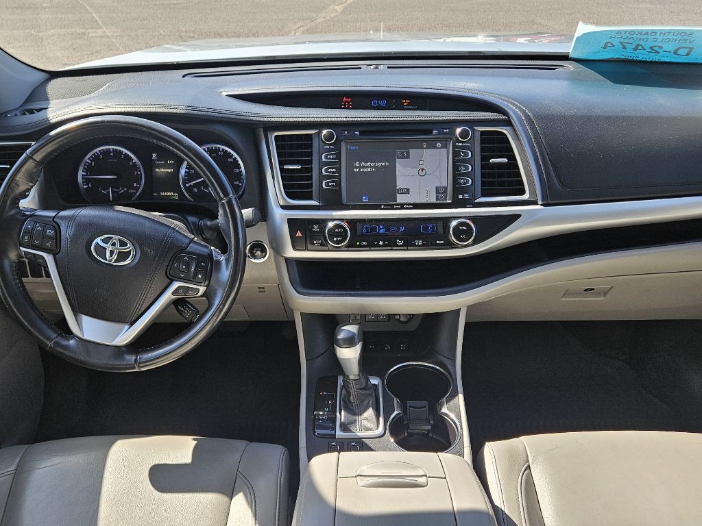 2018 Toyota Highlander Image 21