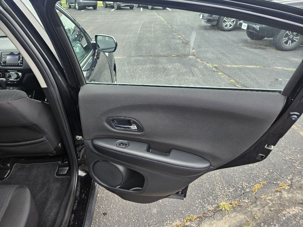 2018 Honda HR-V Image 16