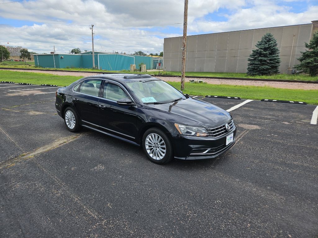 2017 Volkswagen Passat Image 7