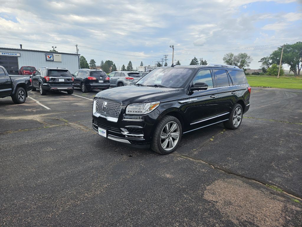 2018 Lincoln Navigator Image 1