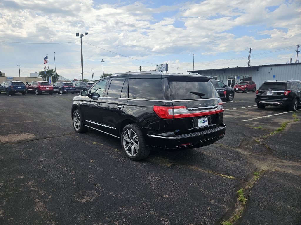2018 Lincoln Navigator Image 4
