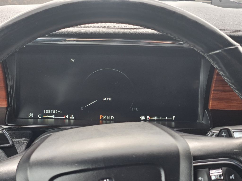 2018 Lincoln Navigator Image 24