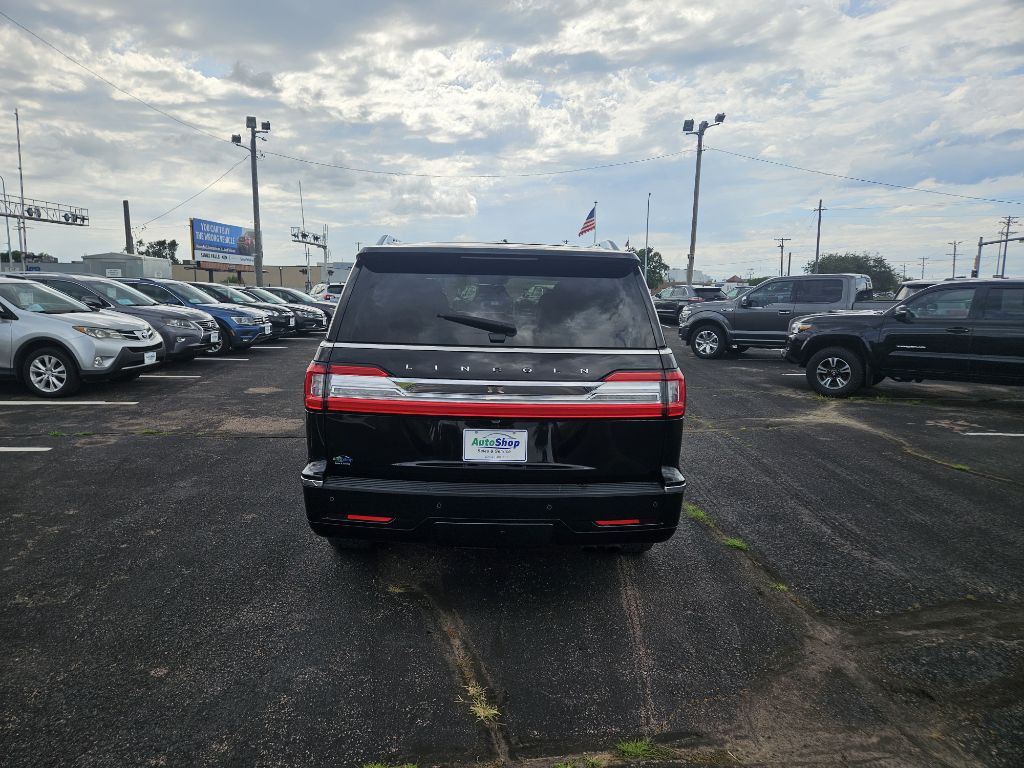 2018 Lincoln Navigator Image 4