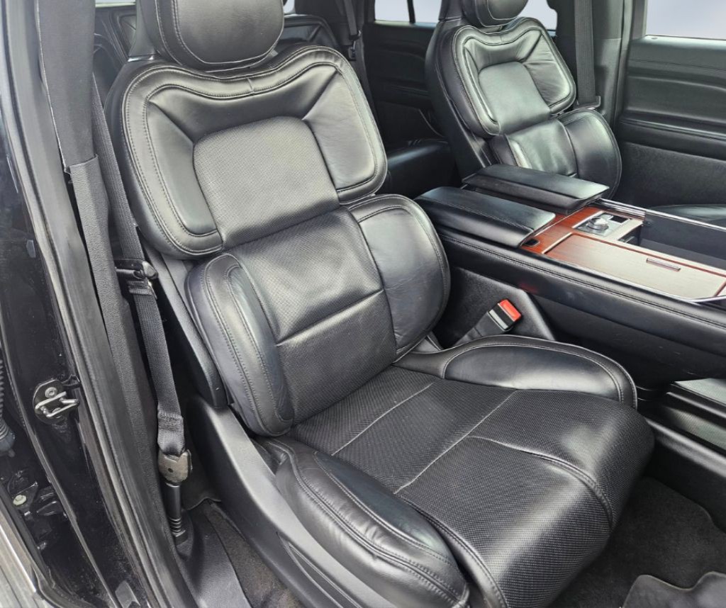 2018 Lincoln Navigator Image 14