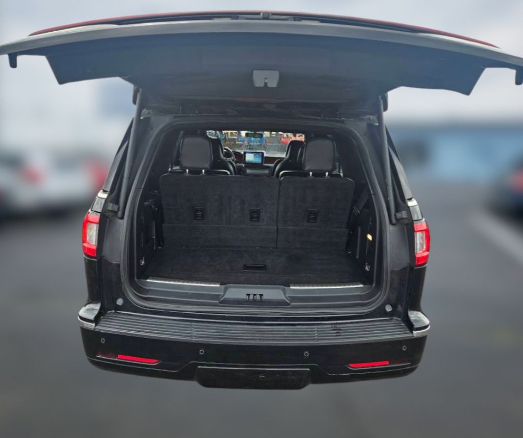 2018 Lincoln Navigator Image 15