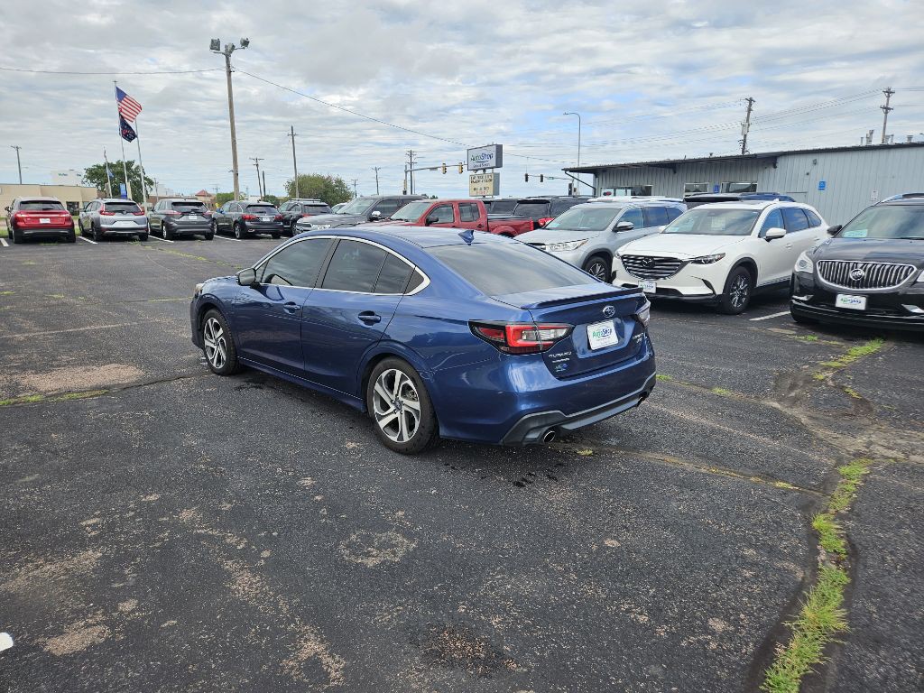 2022 Subaru Legacy Image 3