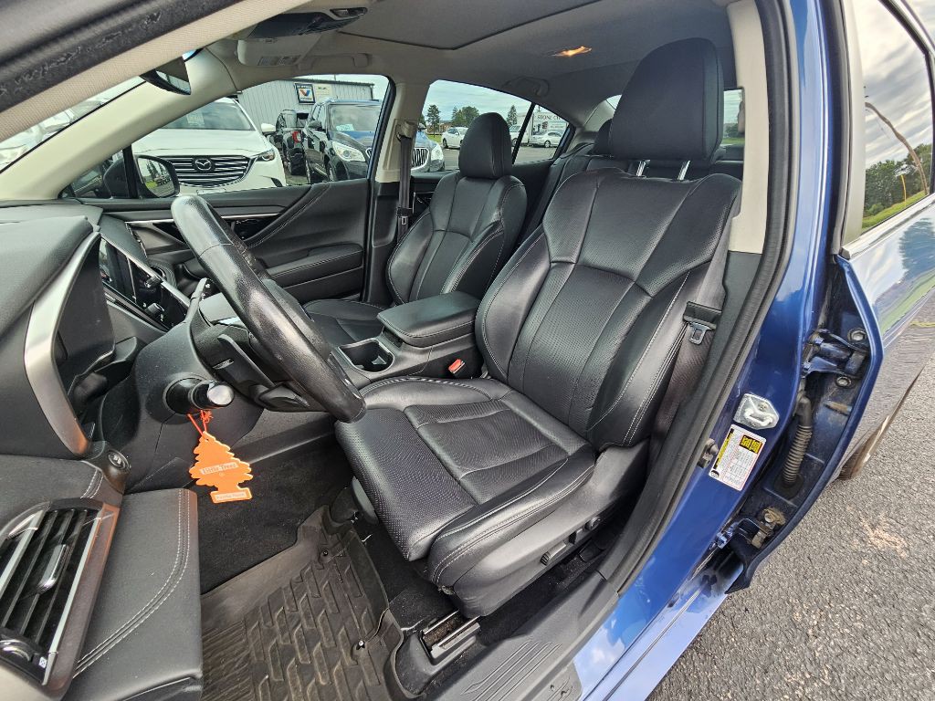 2022 Subaru Legacy Image 10