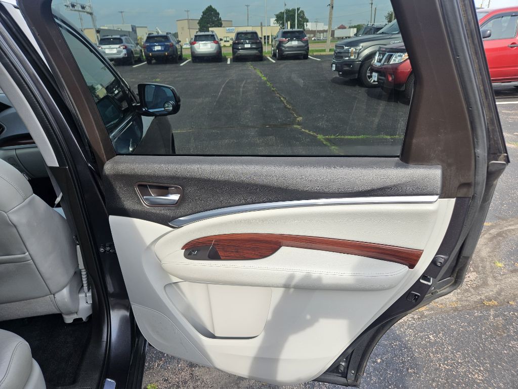 2015 Acura MDX Image 16