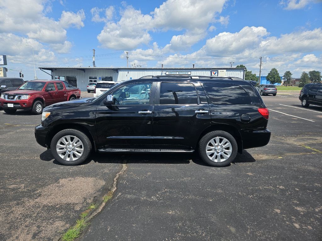 2011 Toyota Sequoia Image 2
