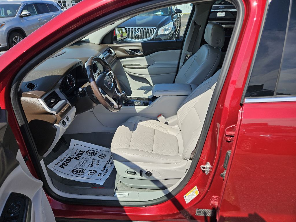 2019 GMC Acadia Image 9