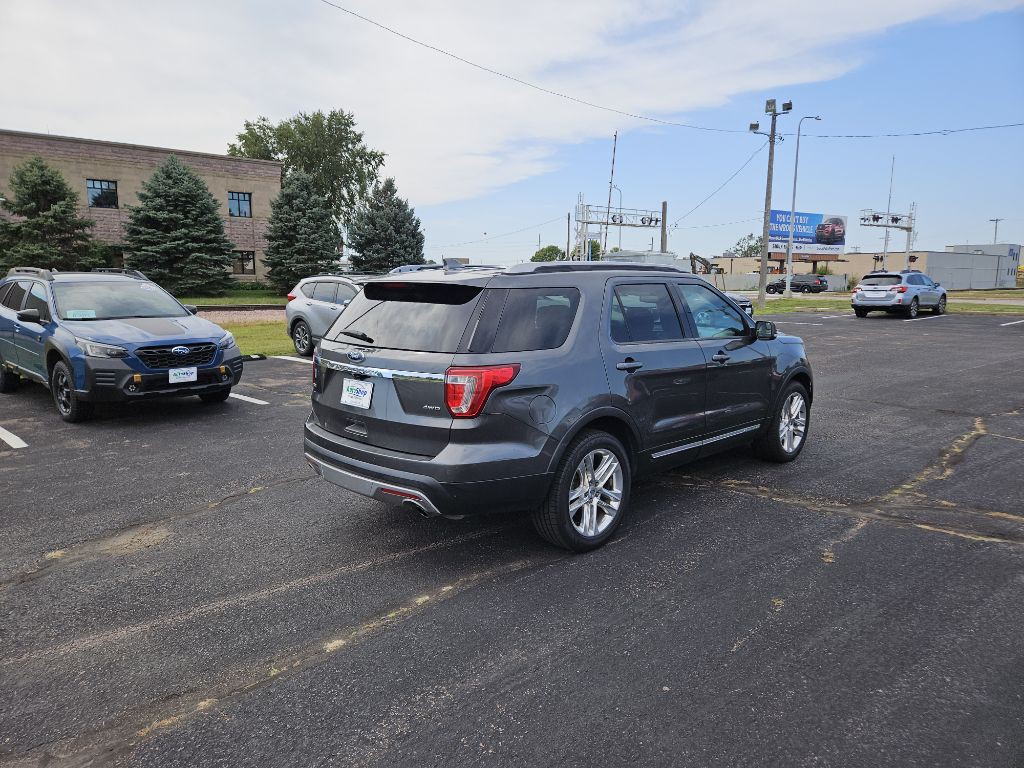 2016 Ford Explorer Image 5