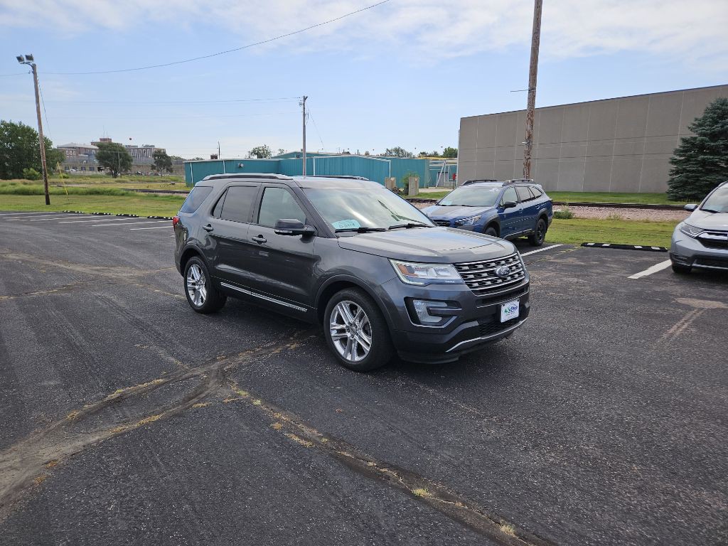 2016 Ford Explorer Image 7