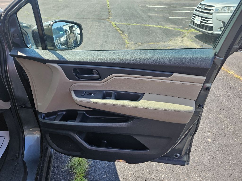 2018 Honda Odyssey Image 17