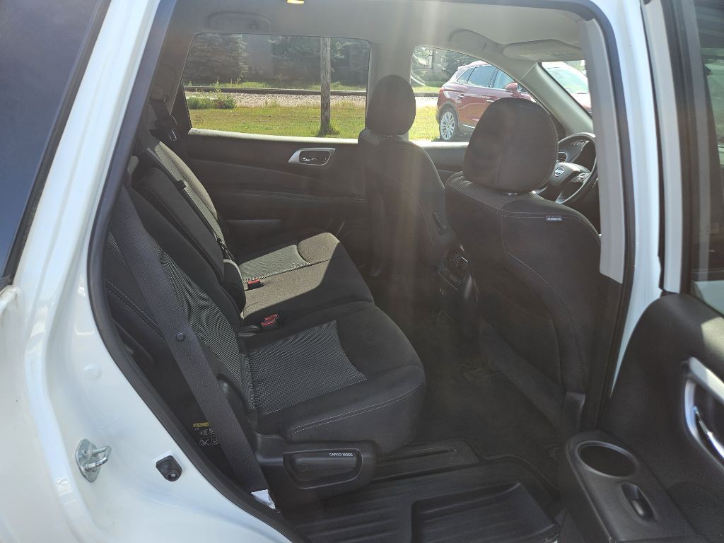 2020 Nissan Pathfinder Image 15