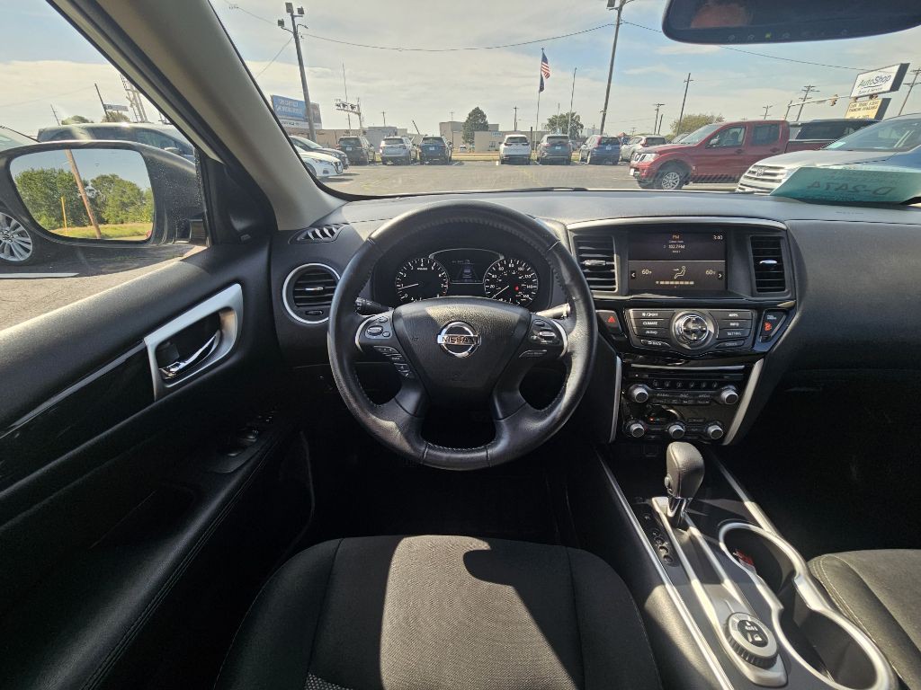 2020 Nissan Pathfinder Image 21
