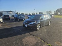 Image for 2017 Toyota Sienna LE 8-PASSENGER ID: 6848840