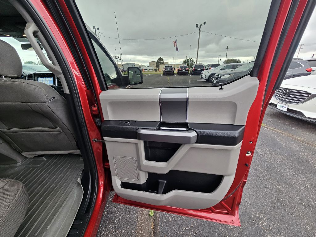 2017 Ford F-150 Image 16