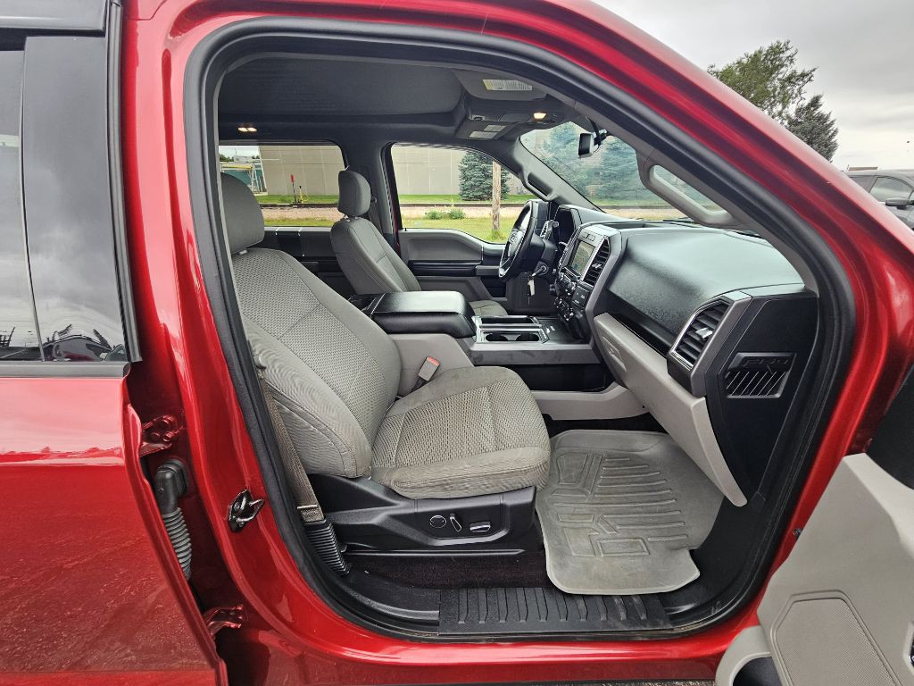2017 Ford F-150 Image 17