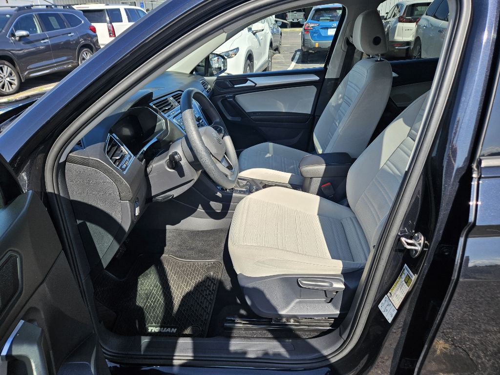 2022 Volkswagen Tiguan Image 9