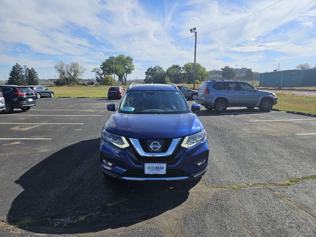 2017 Nissan Rogue Image 8
